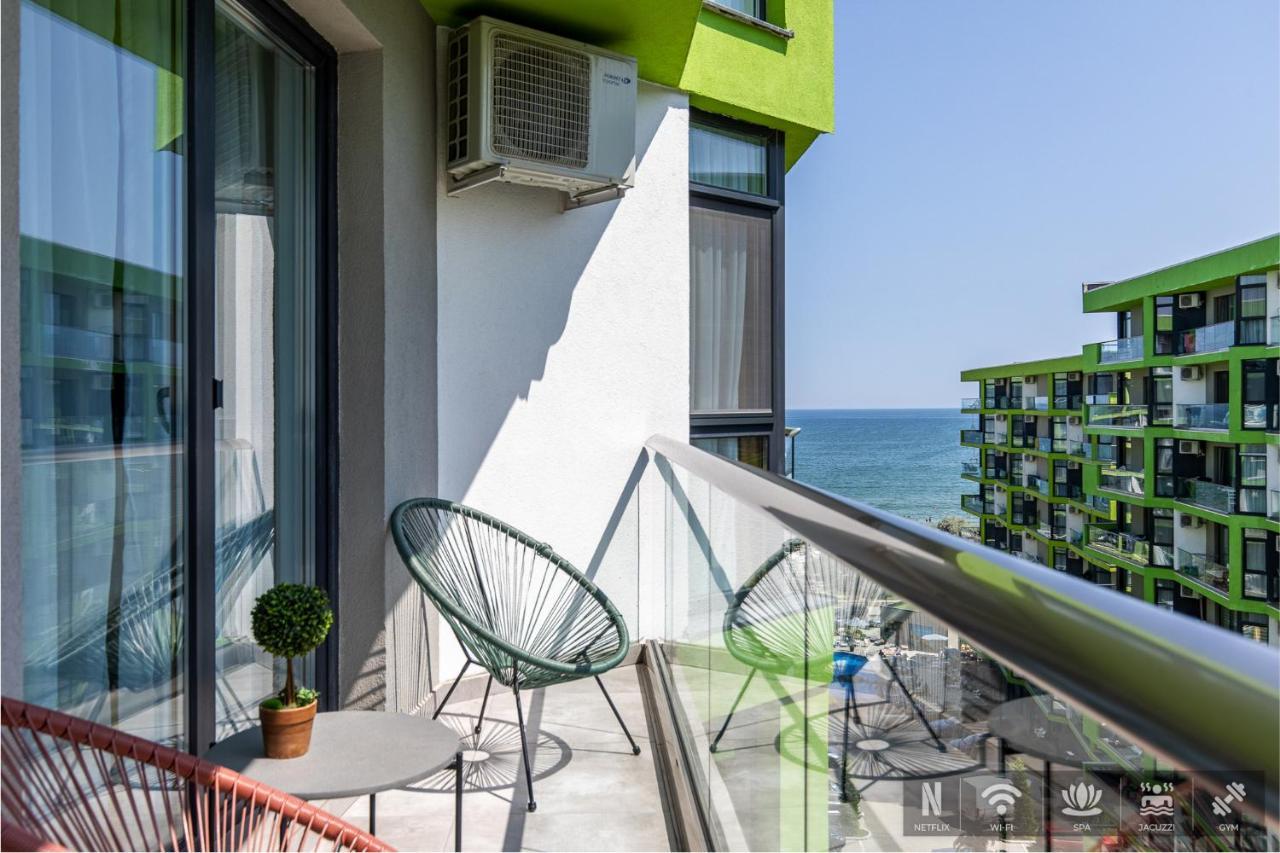 Excentric Apartament & Sea View By Alezzi Năvodari Exterior foto